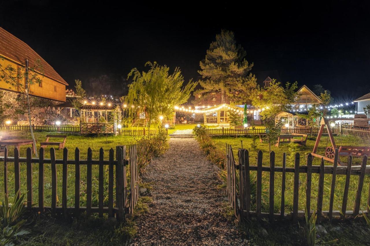 'Gurra Family' Guesthouse Theth Kültér fotó