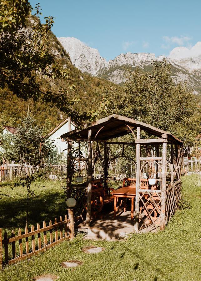 'Gurra Family' Guesthouse Theth Kültér fotó