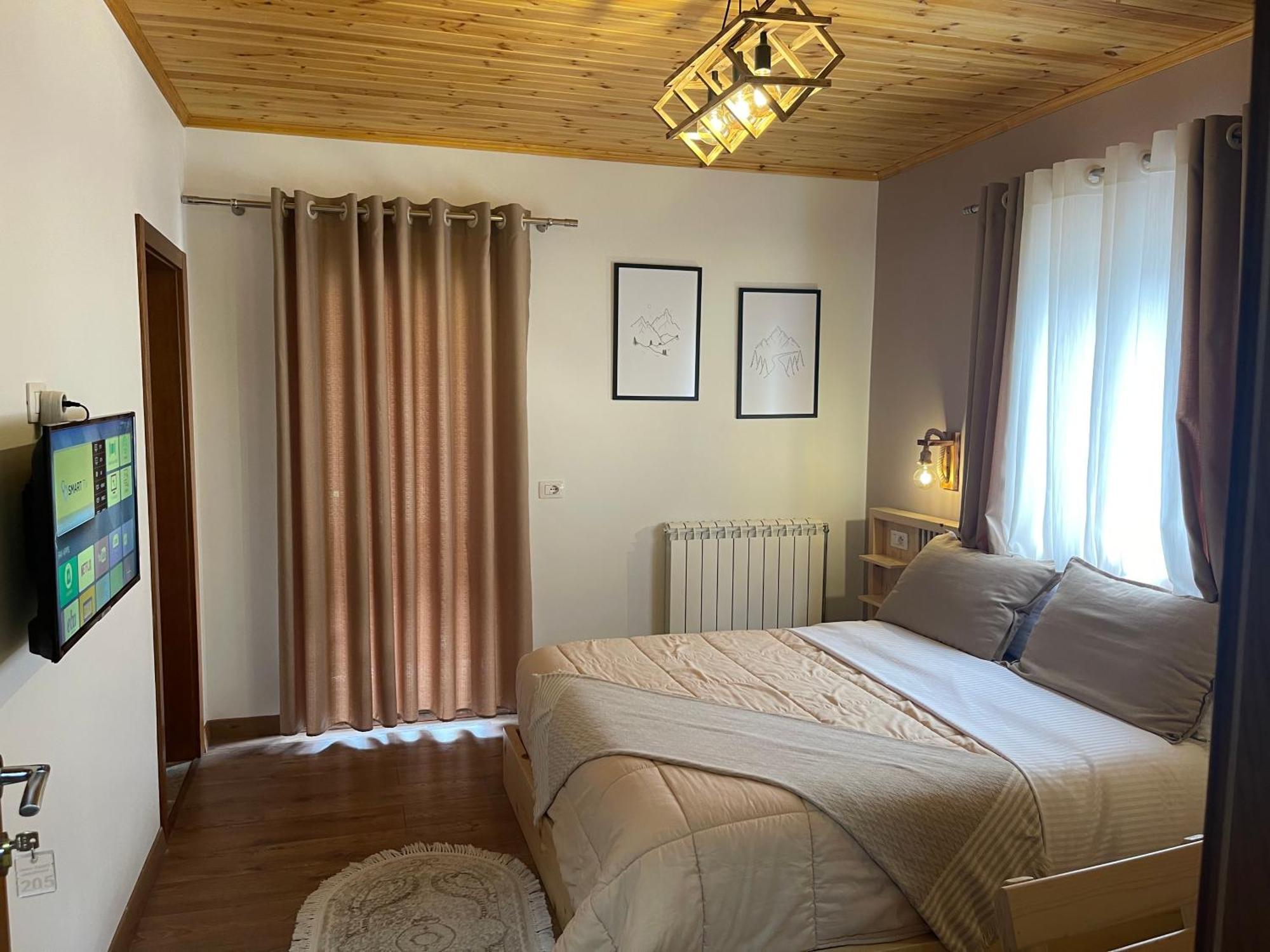 'Gurra Family' Guesthouse Theth Kültér fotó
