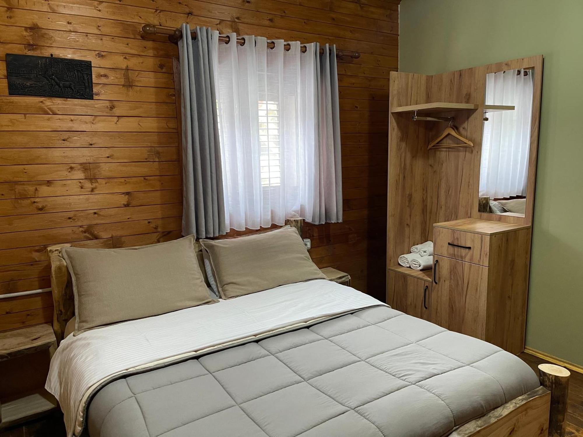 'Gurra Family' Guesthouse Theth Kültér fotó