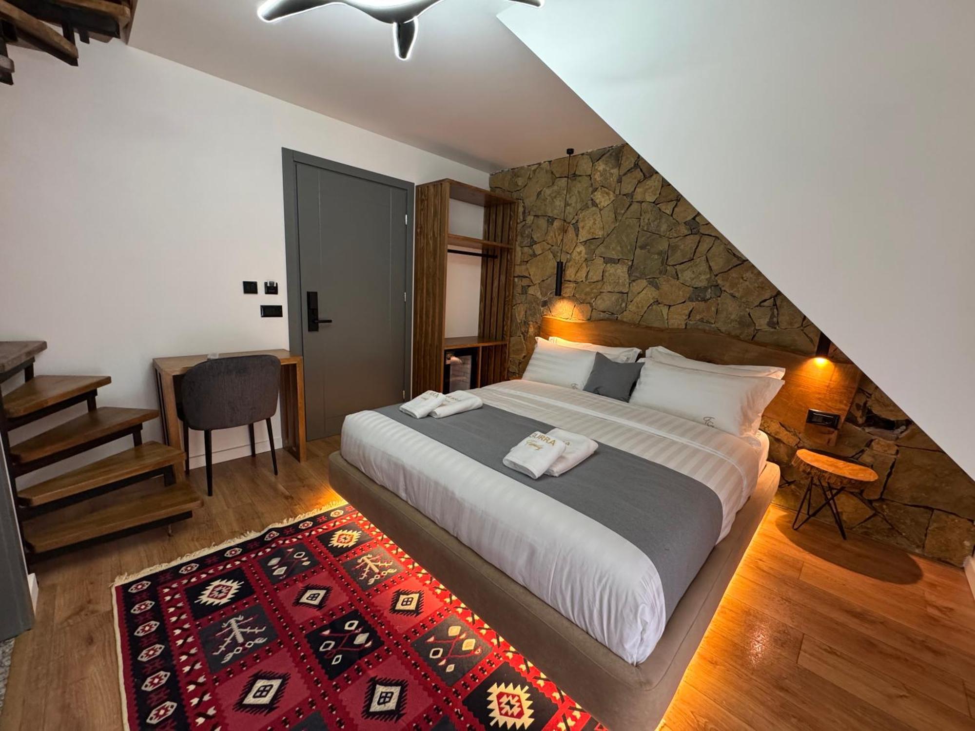 'Gurra Family' Guesthouse Theth Kültér fotó